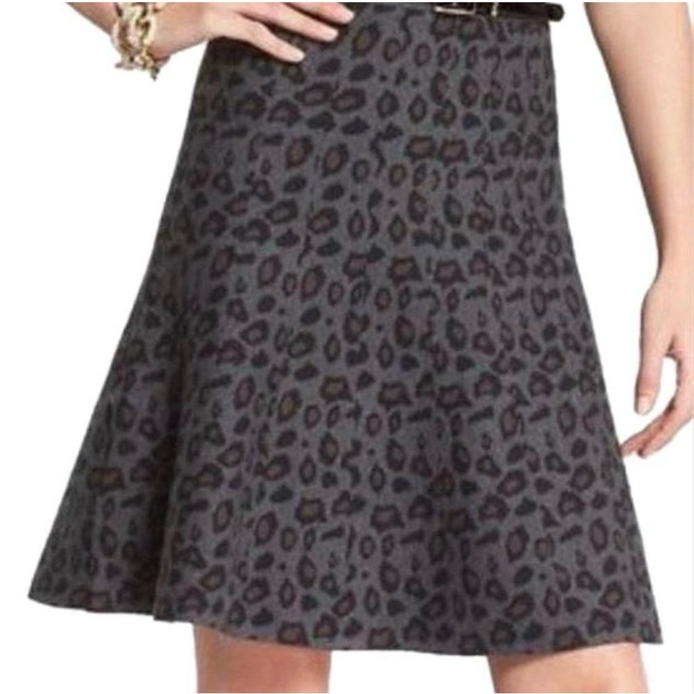 ANN TAYLOR Leopard Knit Stretch Black Gray Brown Pull On Skirt L.